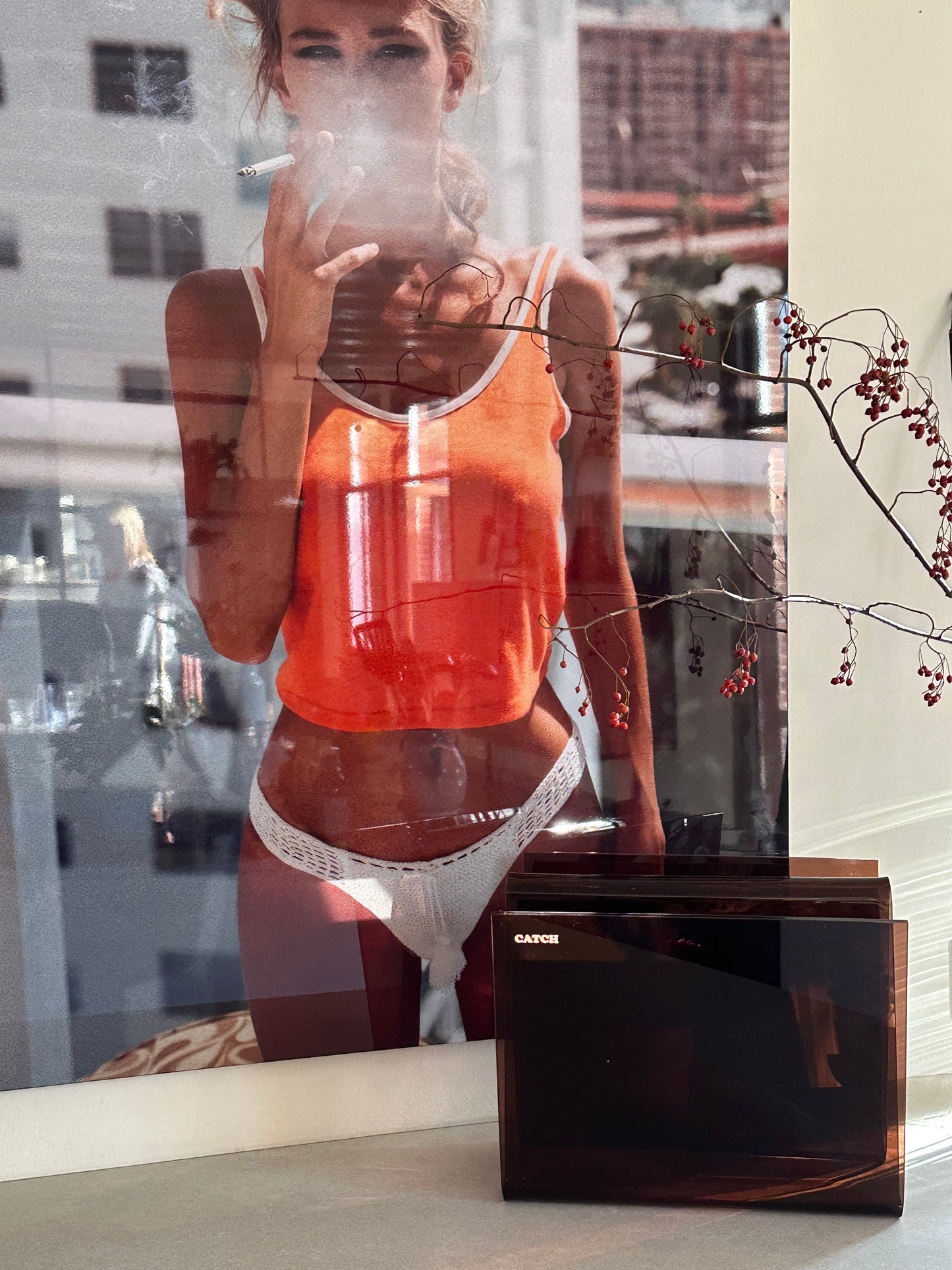 Zeitschriftenhalter in Kaffeebraun